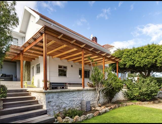 5 BEDROOM HOUSE RENTED IN CAMPS BAY